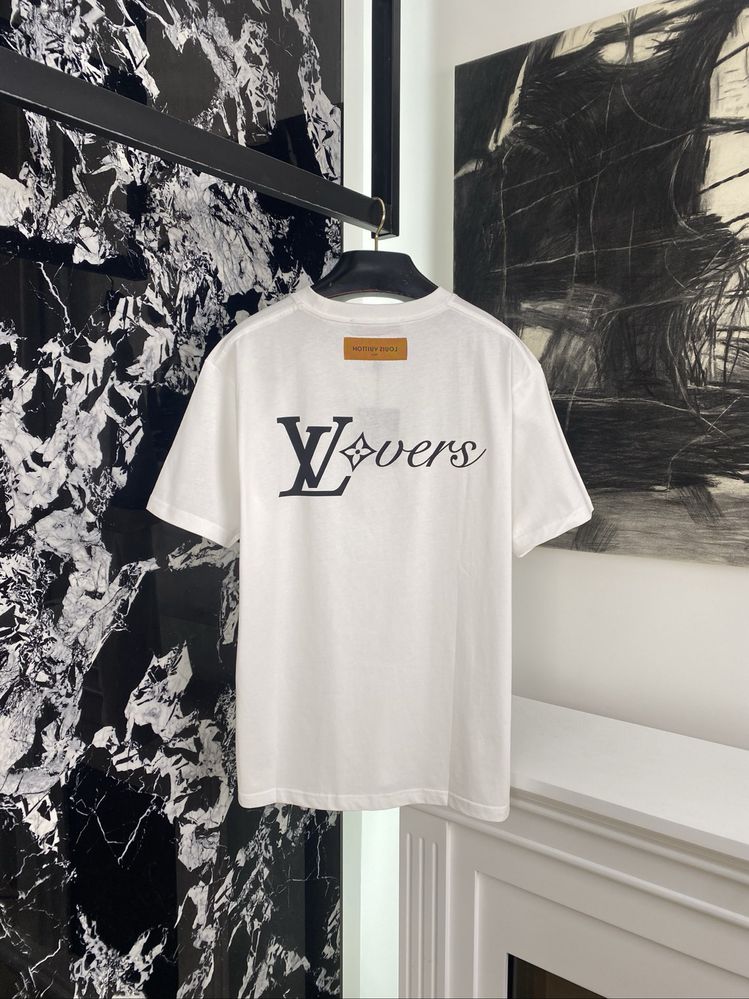 Tricou Louis Vuitton Calitate Premium