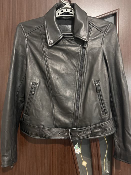 Продам куртку Massimo dutti