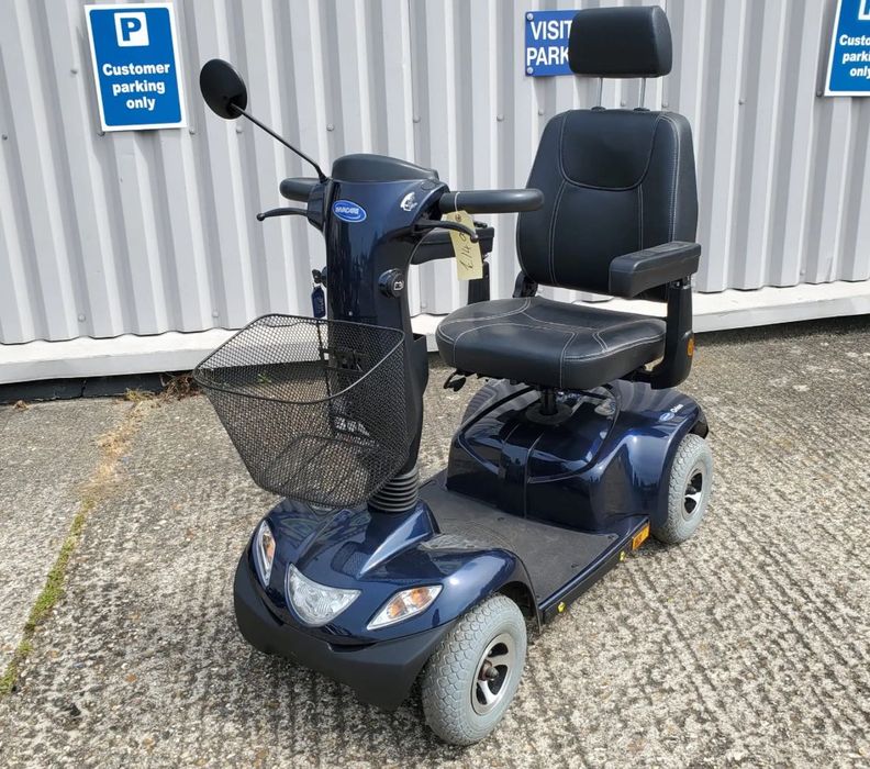 Invacare електрическа количка
