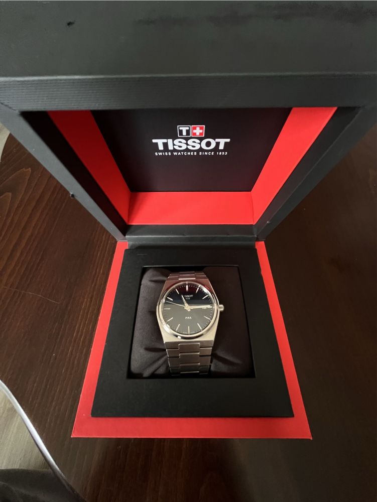 Часовник Tissot PRX, 40mm