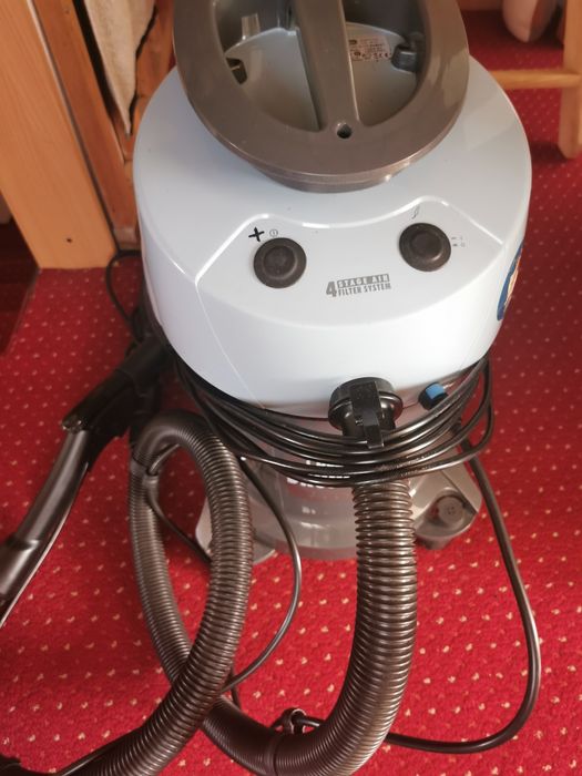 Aspirator cu spălare cu jet