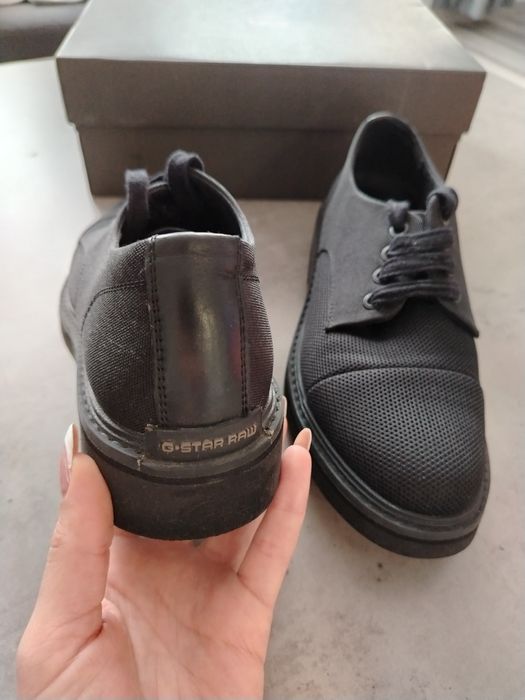 Спортно елегантни обувки G Star