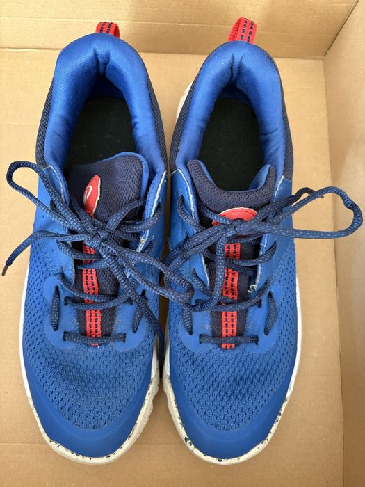 Детски летни маратонки и маратонки за физическо (тенис)