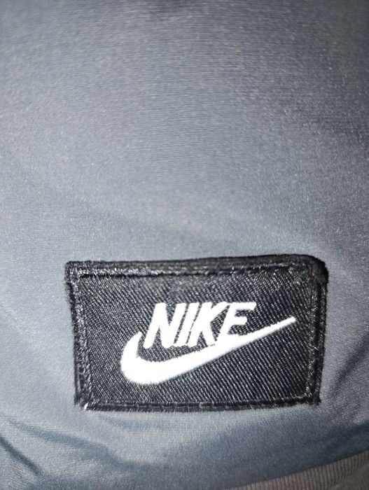 Срочно Продам демисезонную куртку не подошёл размер