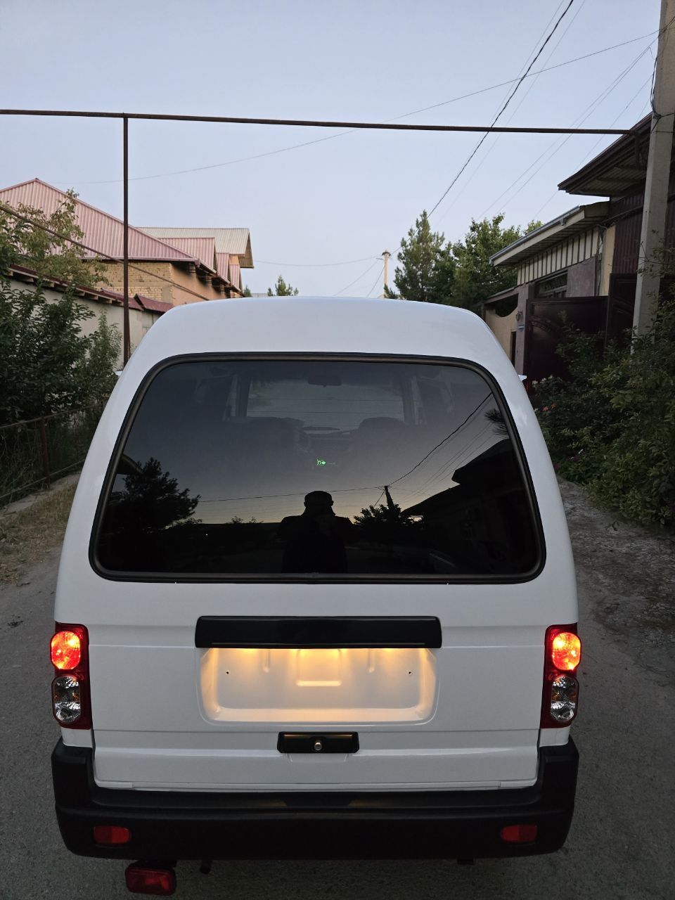 Yangi damas sotiladi 600km yurgan