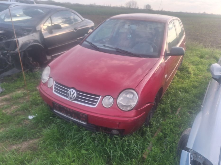 Dezmembrez vw polo 1.4 fsi
