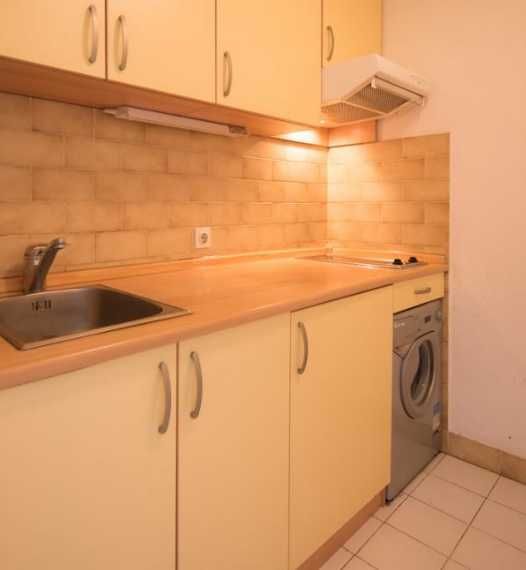 Дава се под наем Едностаен апартамент в Пловдив, Каменица 1 - 40 кв.м за 204 € - Снимка #3