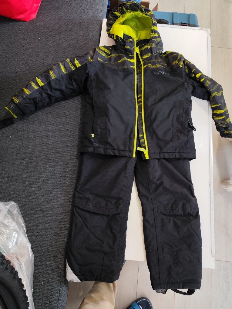 Costum copii ski si bocanci