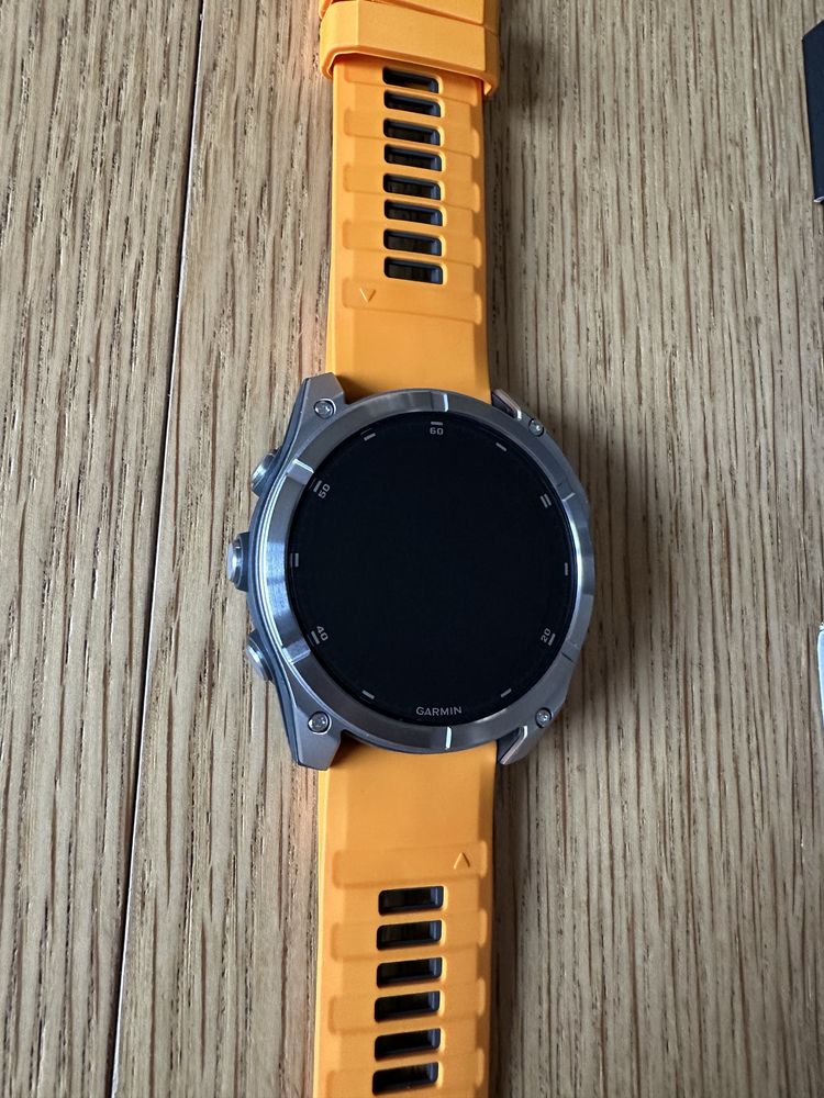 Garmin Fenix 8 Amoled Sapphire Titanium