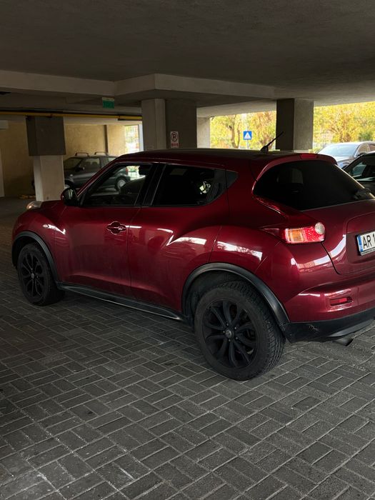Vând mașină Nissan juke
