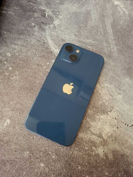 Apple iPhone 13; ID лота: 757208 (Абая 43)