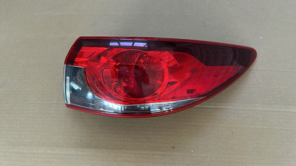 Стоп за мазда 6 2016г.