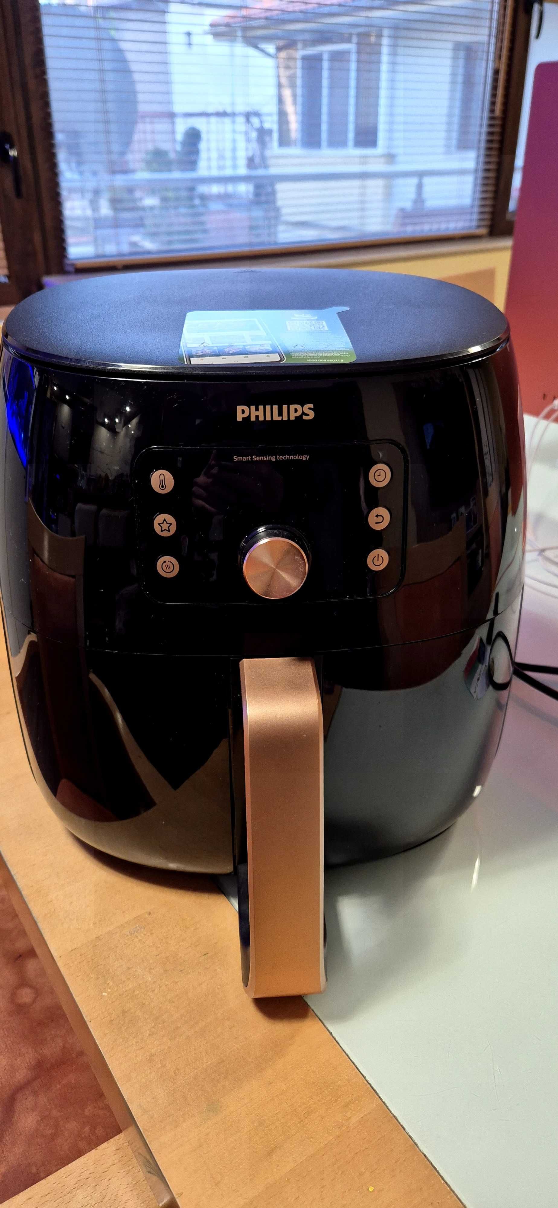 Уред за готвене AIR FRYER PHILIPS HD9867/90