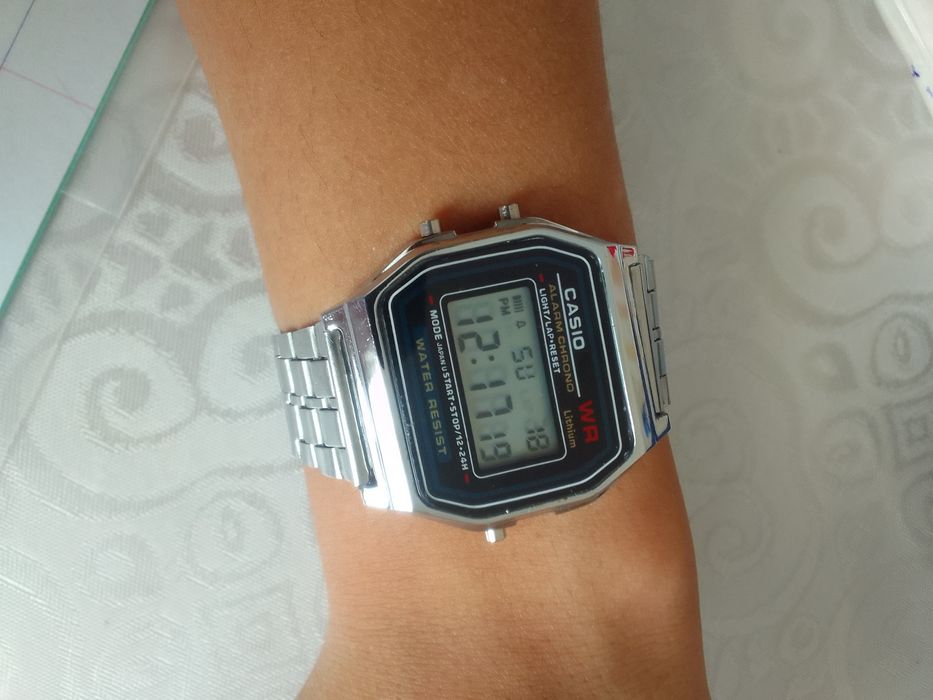 Часы мужские бренд Касио в харошом состояни токо купил цена 2000 тг
