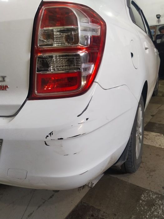 Продам бампер бу