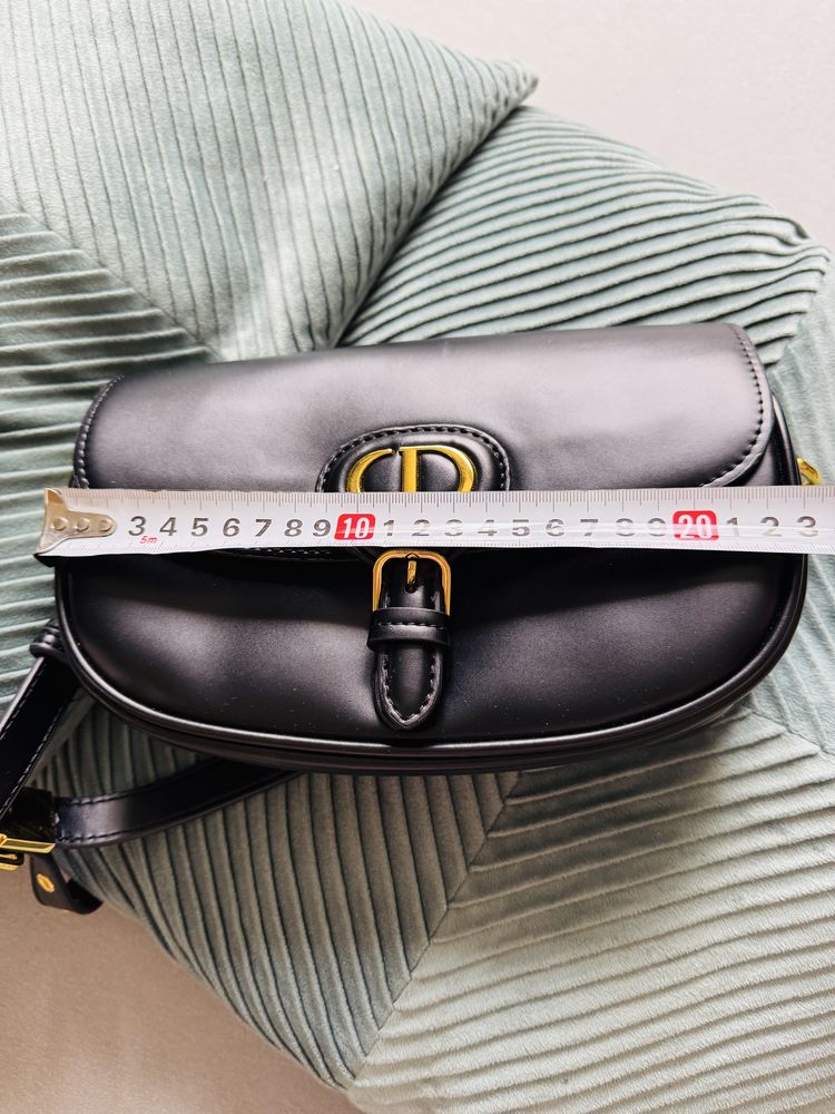 Dior кожена чанта