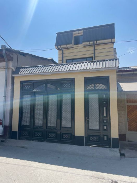 Продается дом Супермаркет Магнум , ТЦ Компас