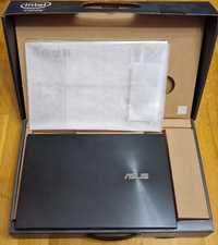 Laptop Asus Zenbook 13 pachet complet