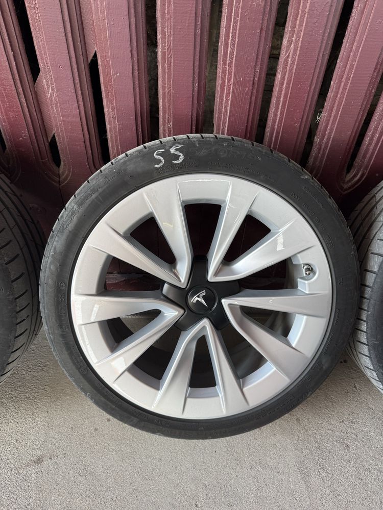 Jante 19 Tesla 5x114.3