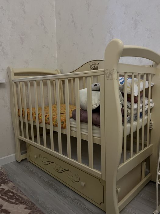 Манеж с матрасом