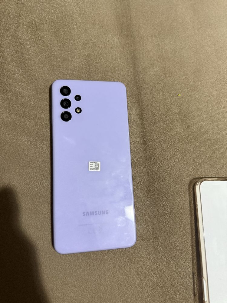 Samsung Galaxy A32 5G неразличим от нов