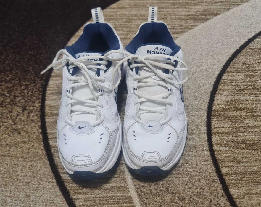 Мъжки маратонки Nike Air Monarch lV