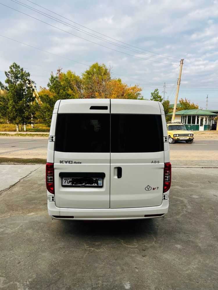 Changan 9 kishilik