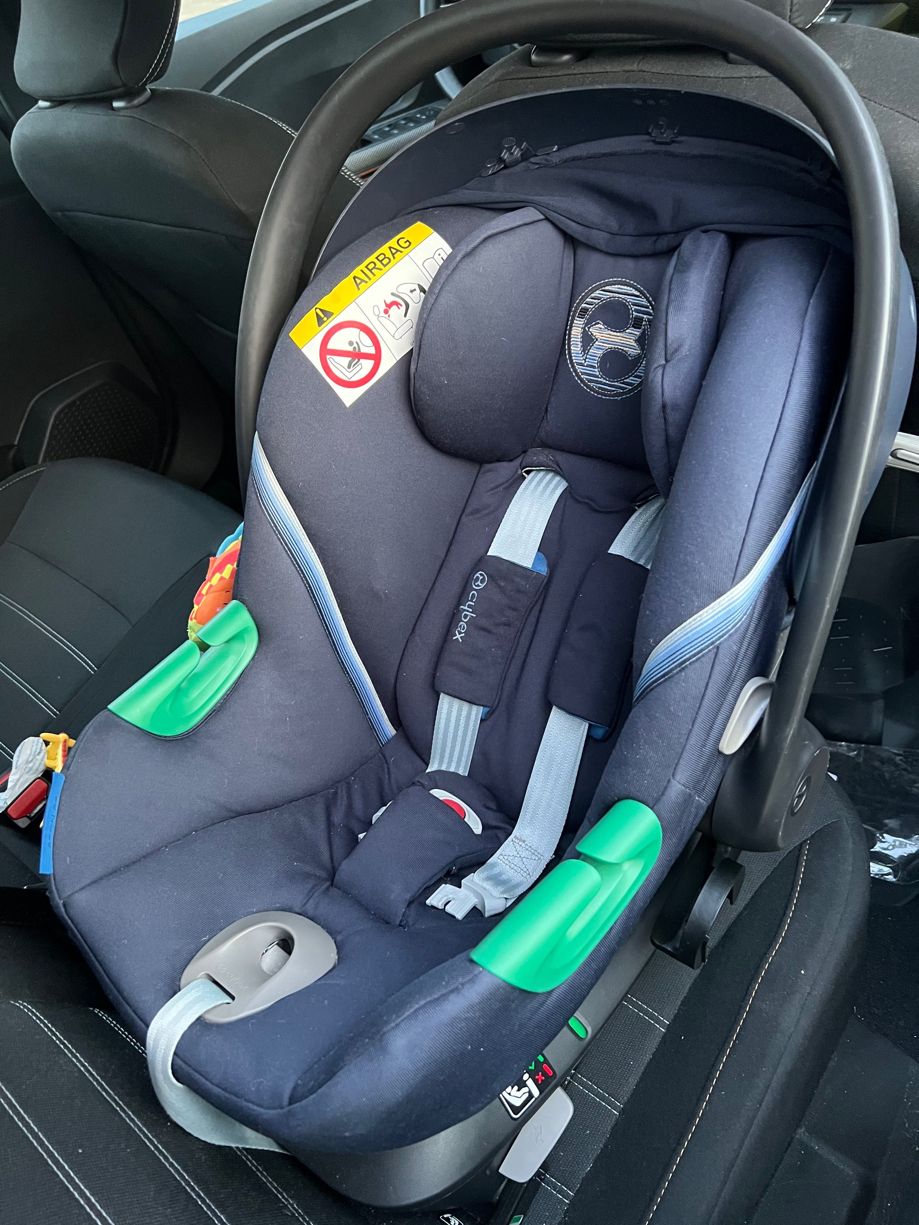 Scoica Cybex Aton S2 i-size si baza Isofix