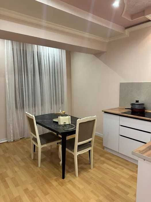 Только для Семьи! Сдаю Новую Кв-ру 2-ком. 3/17! Зуба*