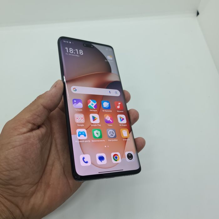 Xiaomi 13Lite sotiladi ideyal