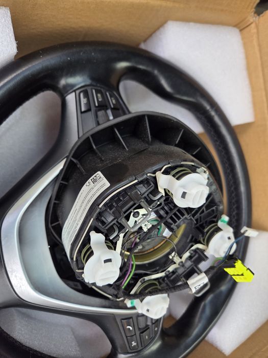 Volan sport cu padele BMW F30/ F31 - 2017