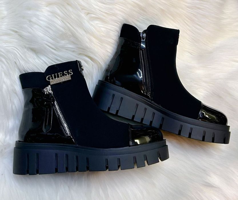 Ghete de dama scurte, imblanite