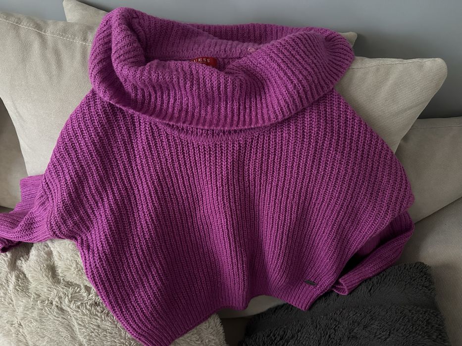 Зимни блузи Guess и Diesel