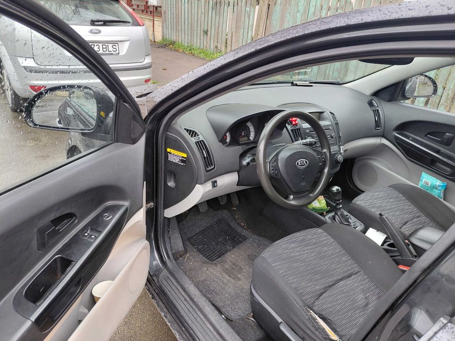 Kia ceed 1.4 benzina +gpl