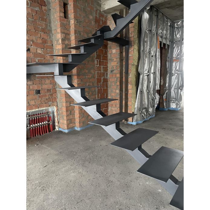 Лестницы Алматы. Каркасы металлические.