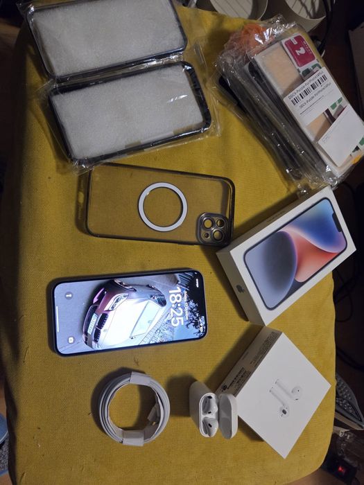 Iphone 14 PLUS 256 GB blue AIRPODS 2 ca si nou