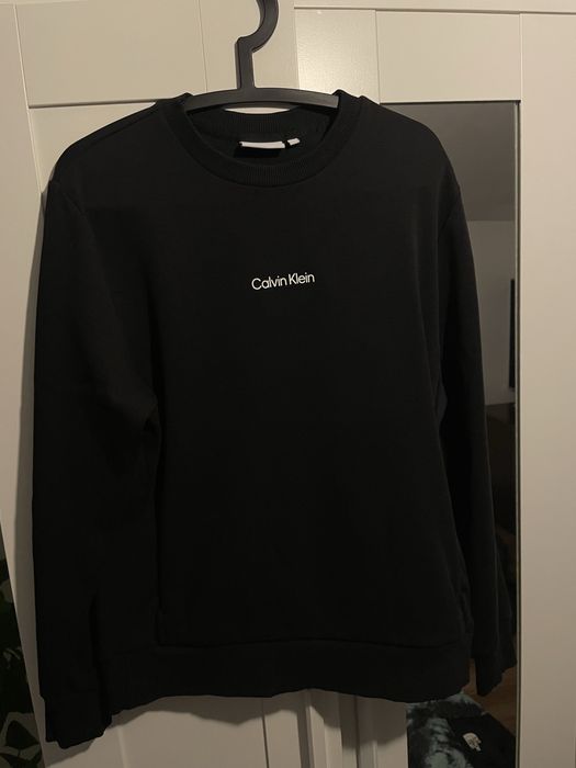 Vând bluză/hanorac Calvin Klein