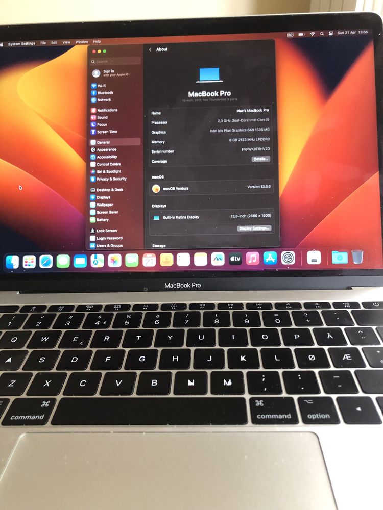 MacBook Pro A 1708 Display retina