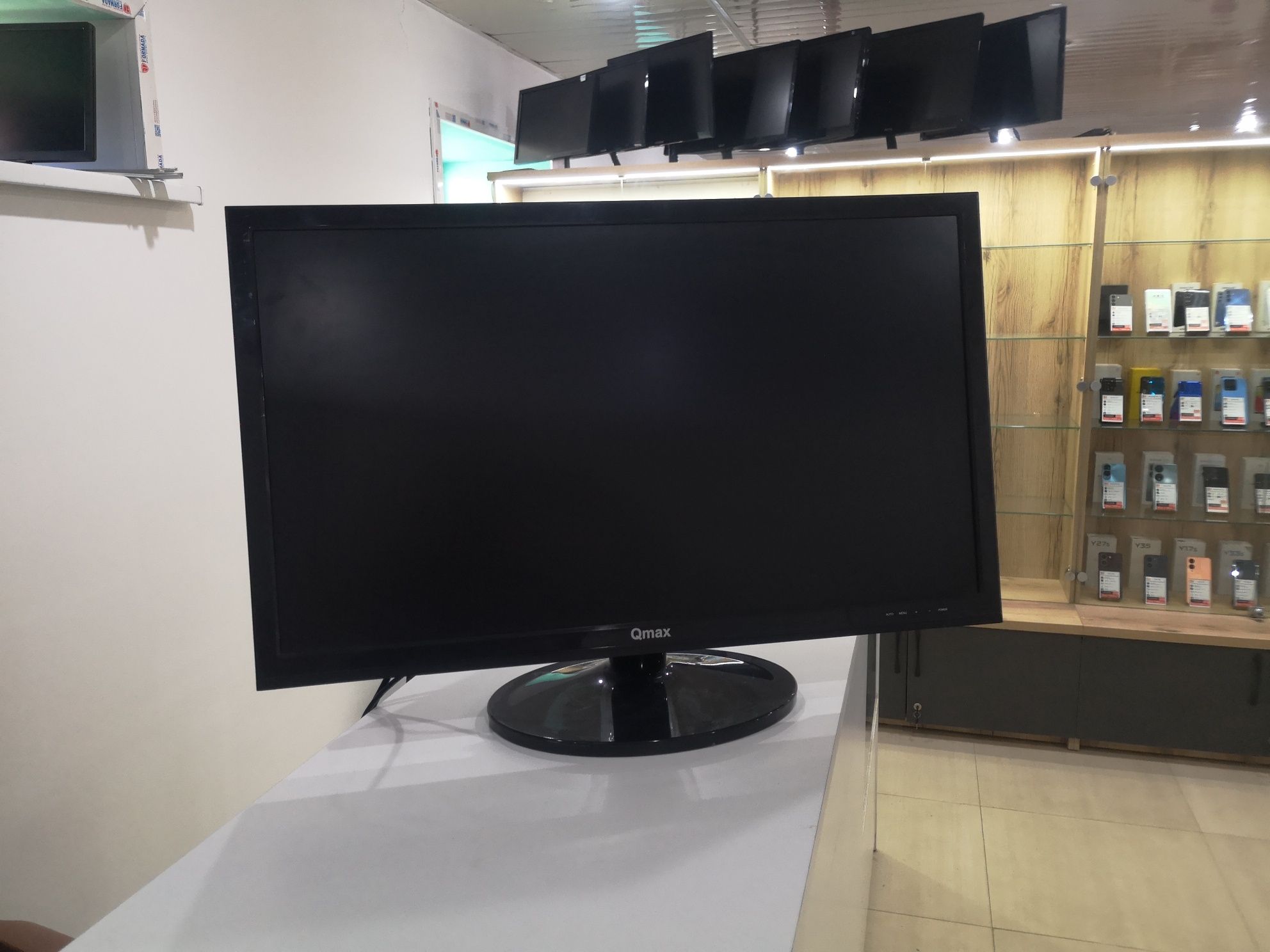 QMAX  M2775B 27"LED Monitor