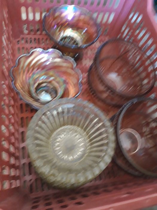 Продам стеклянные вазочки