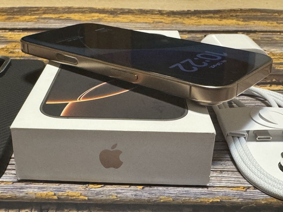 Vand / Schimb iPhone 16 Pro, 256GB, Full Box