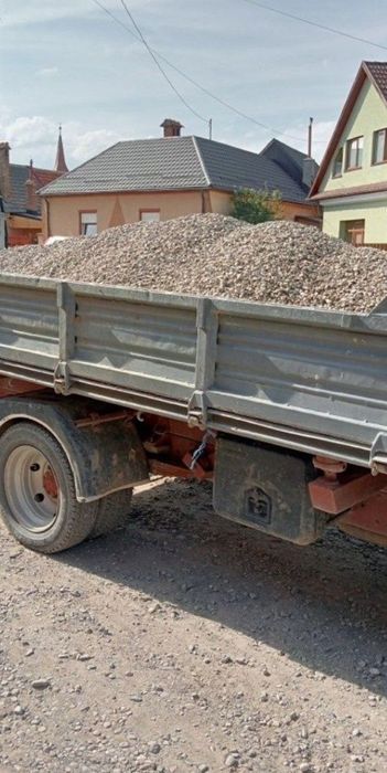 Transport materiale din balastiera