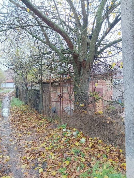 Продавам парцел в гр. Казанлък