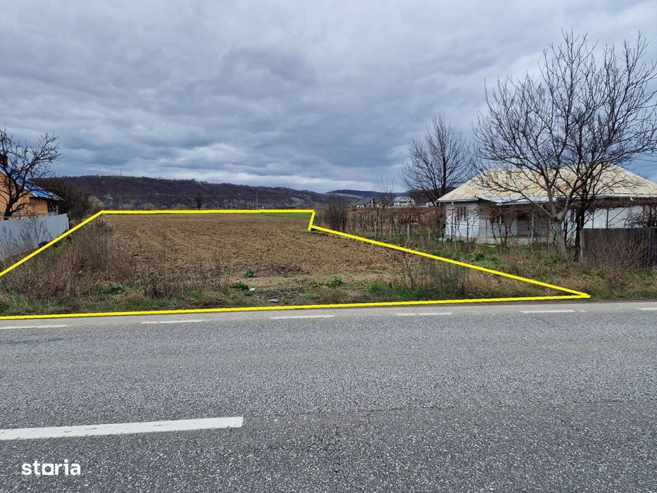Teren intravilan in Sanduleni/Bacau de vanzare