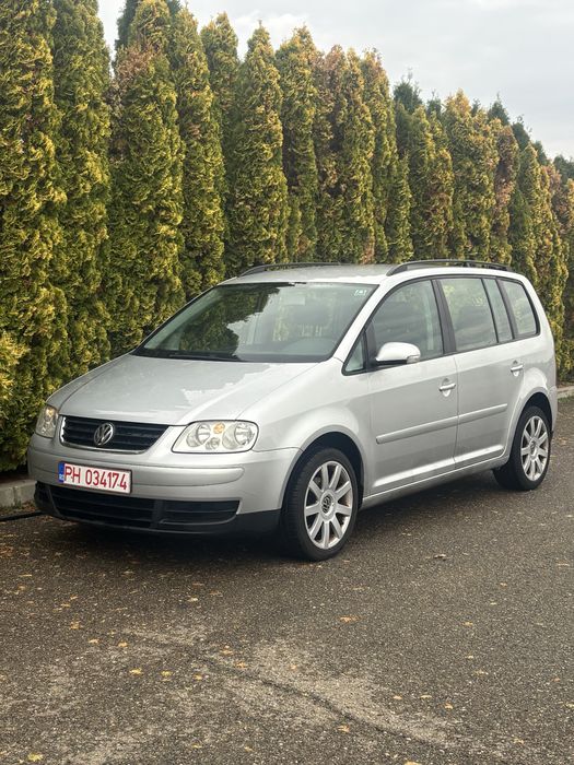Volkswagen Touran 1.6FSI