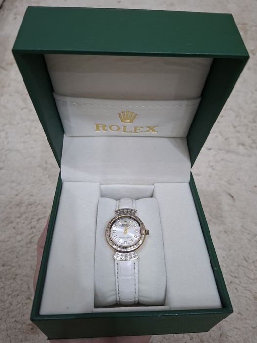 Оригинальные часы Rolex.