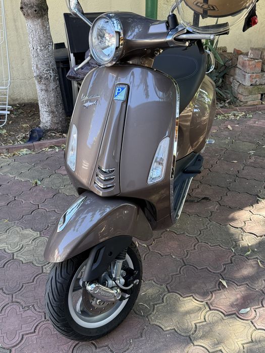 Vespa primavera