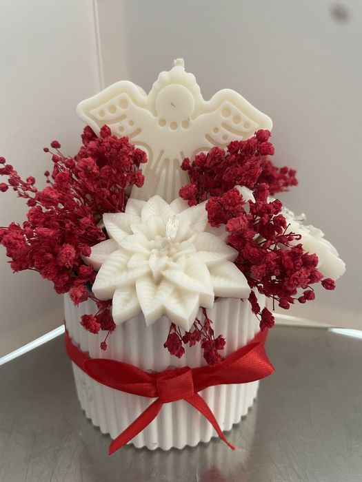 Коледни декорациш от восэк