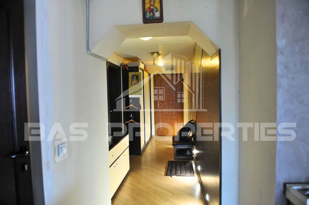 Продава се Четиристаен апартамент в София, Стрелбище - 200 кв.м за 1900 €/кв.м - Снимка #12