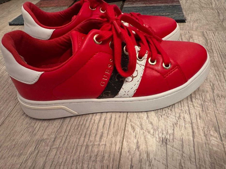 Sneakers Guess culoare rosie